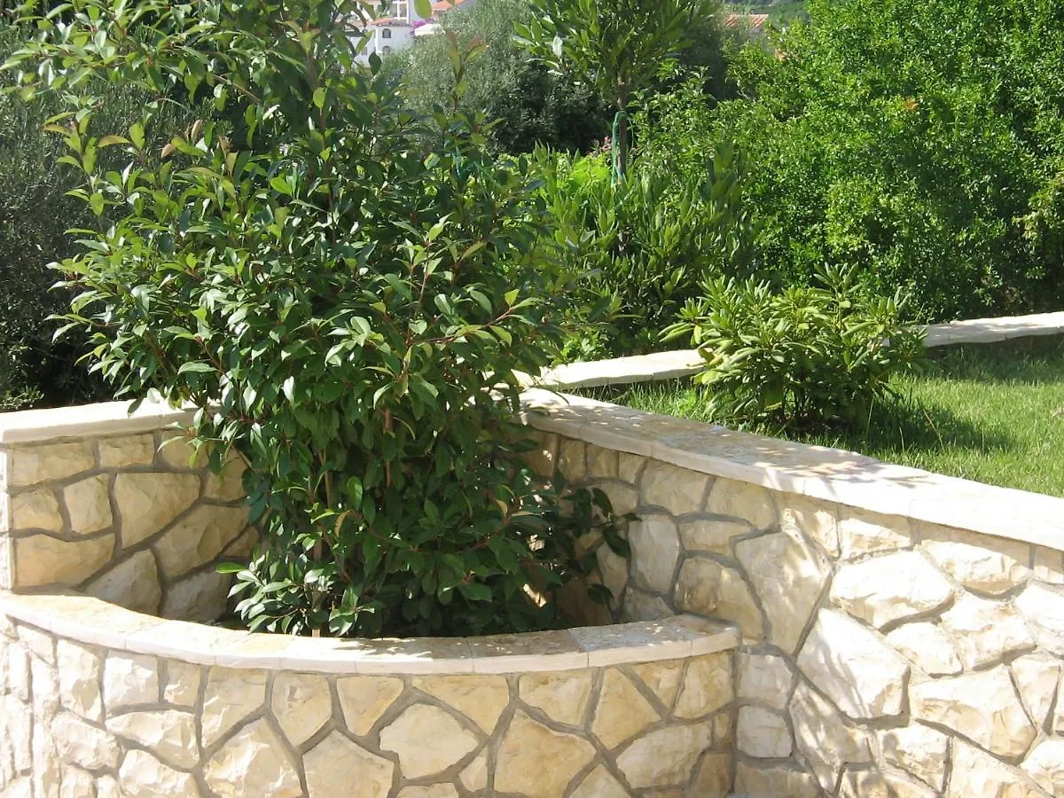 Apartments Bareta Trogir