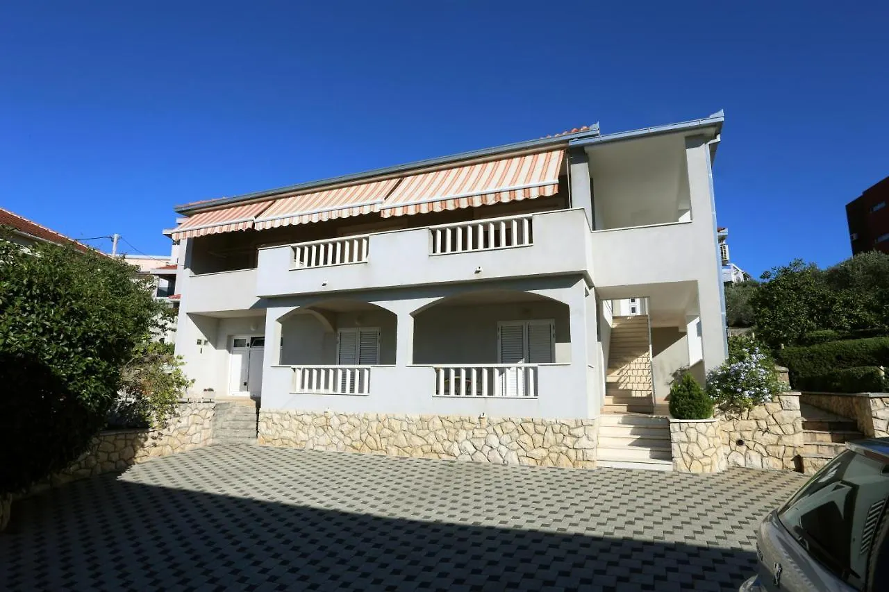 Apartments Bareta Trogir 0*,  Chorvatsko